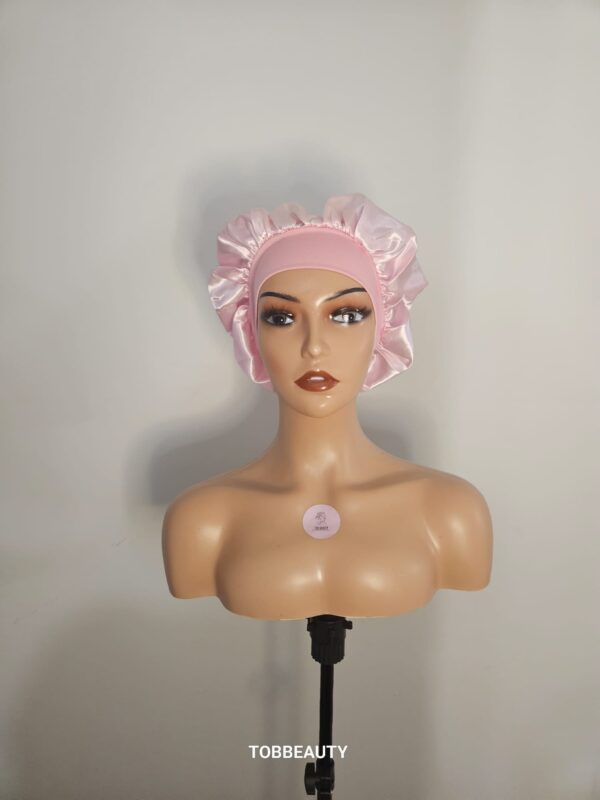 Bonnet en satin – Image 8