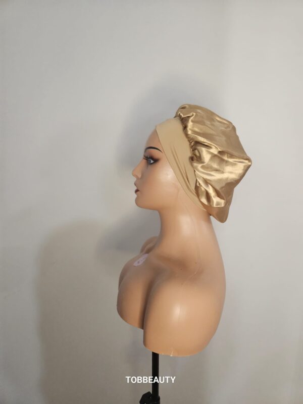 Bonnet en satin – Image 13